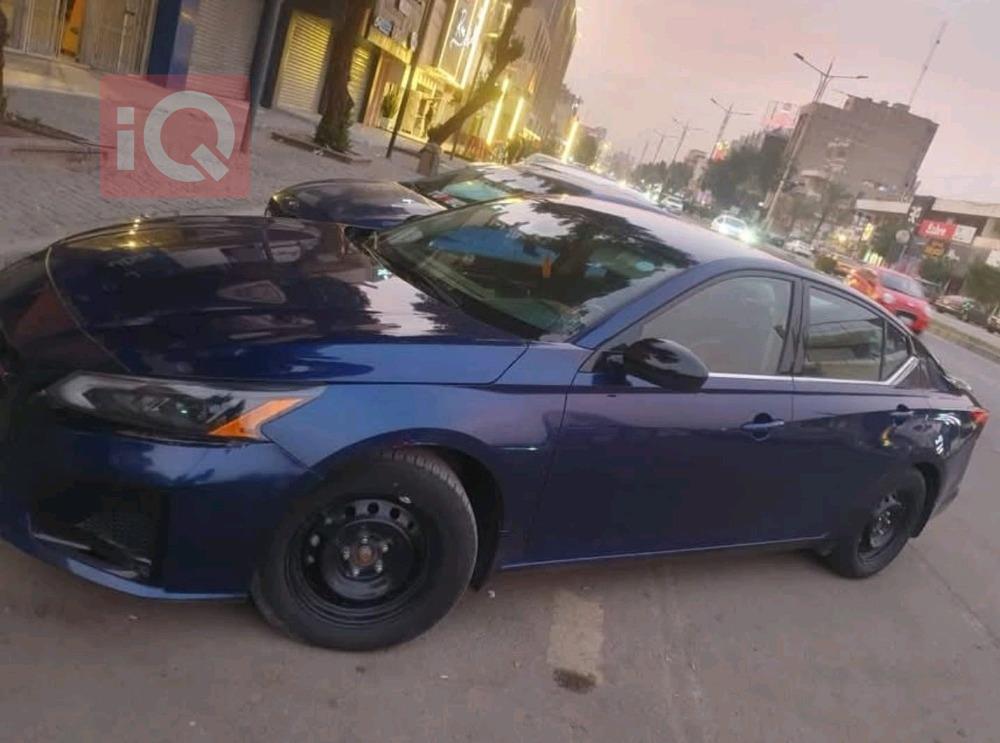 نيسان ألتيما